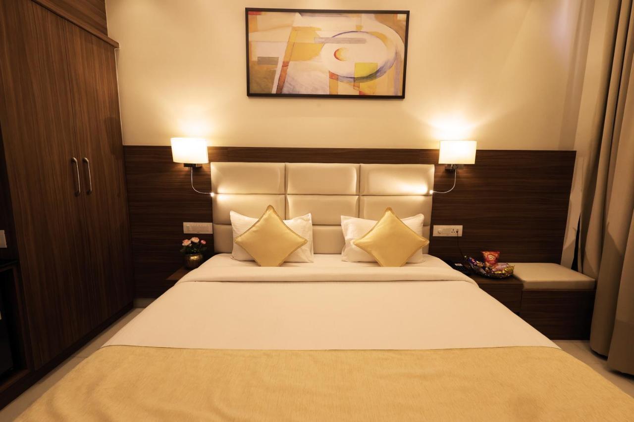 Grand Regency Rajajinagar, Iskcon Temple - Wtc Hotell Bangalore Eksteriør bilde