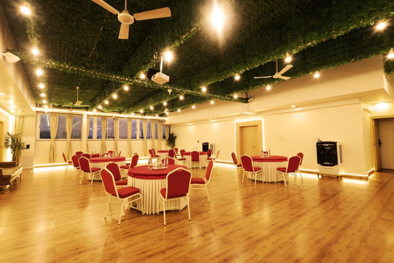 Grand Regency Rajajinagar, Iskcon Temple - Wtc Hotell Bangalore Eksteriør bilde