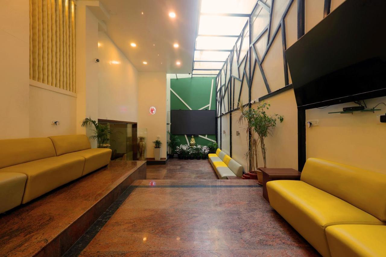 Grand Regency Rajajinagar, Iskcon Temple - Wtc Hotell Bangalore Eksteriør bilde
