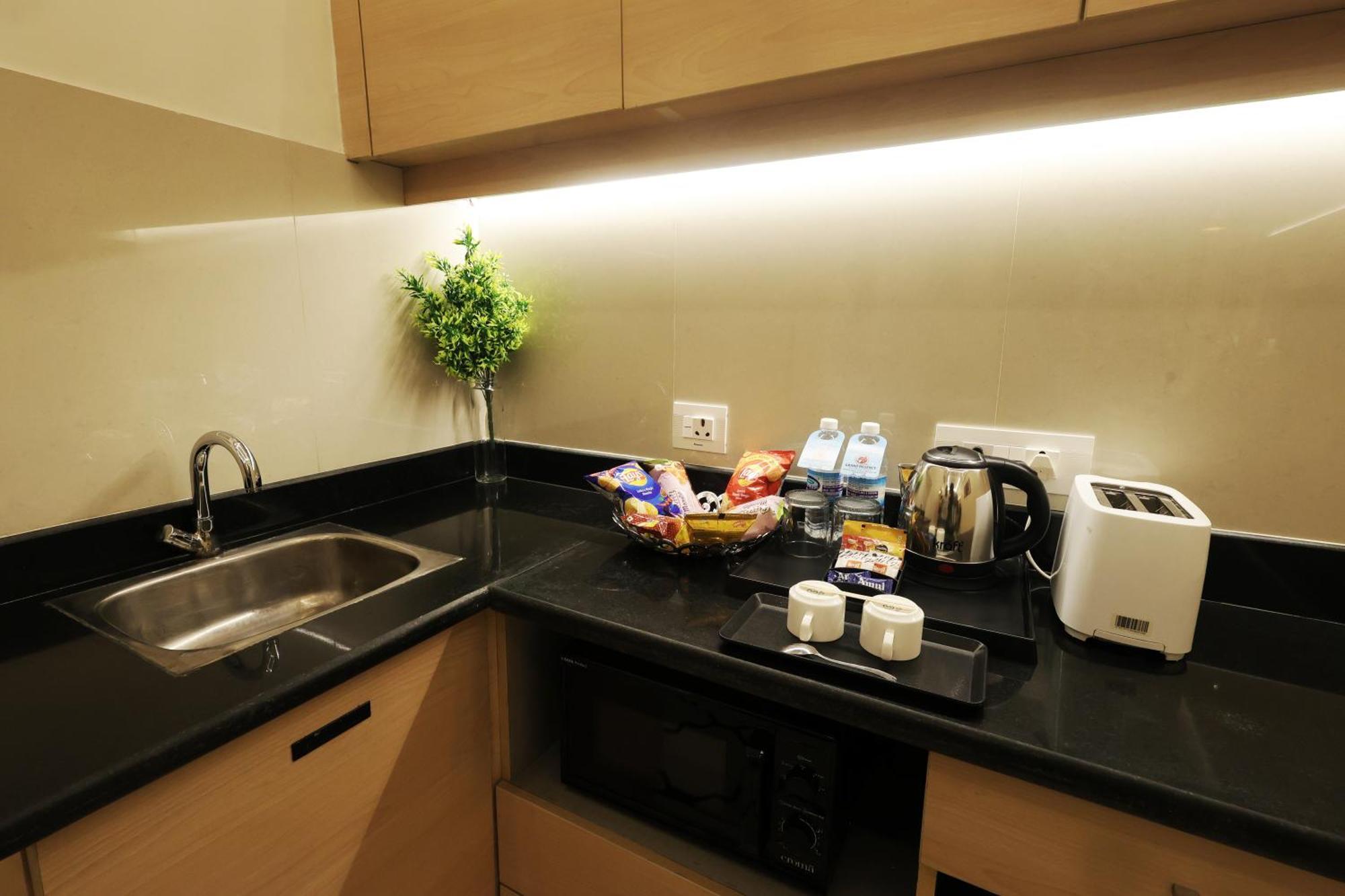 Grand Regency Rajajinagar, Iskcon Temple - Wtc Hotell Bangalore Eksteriør bilde